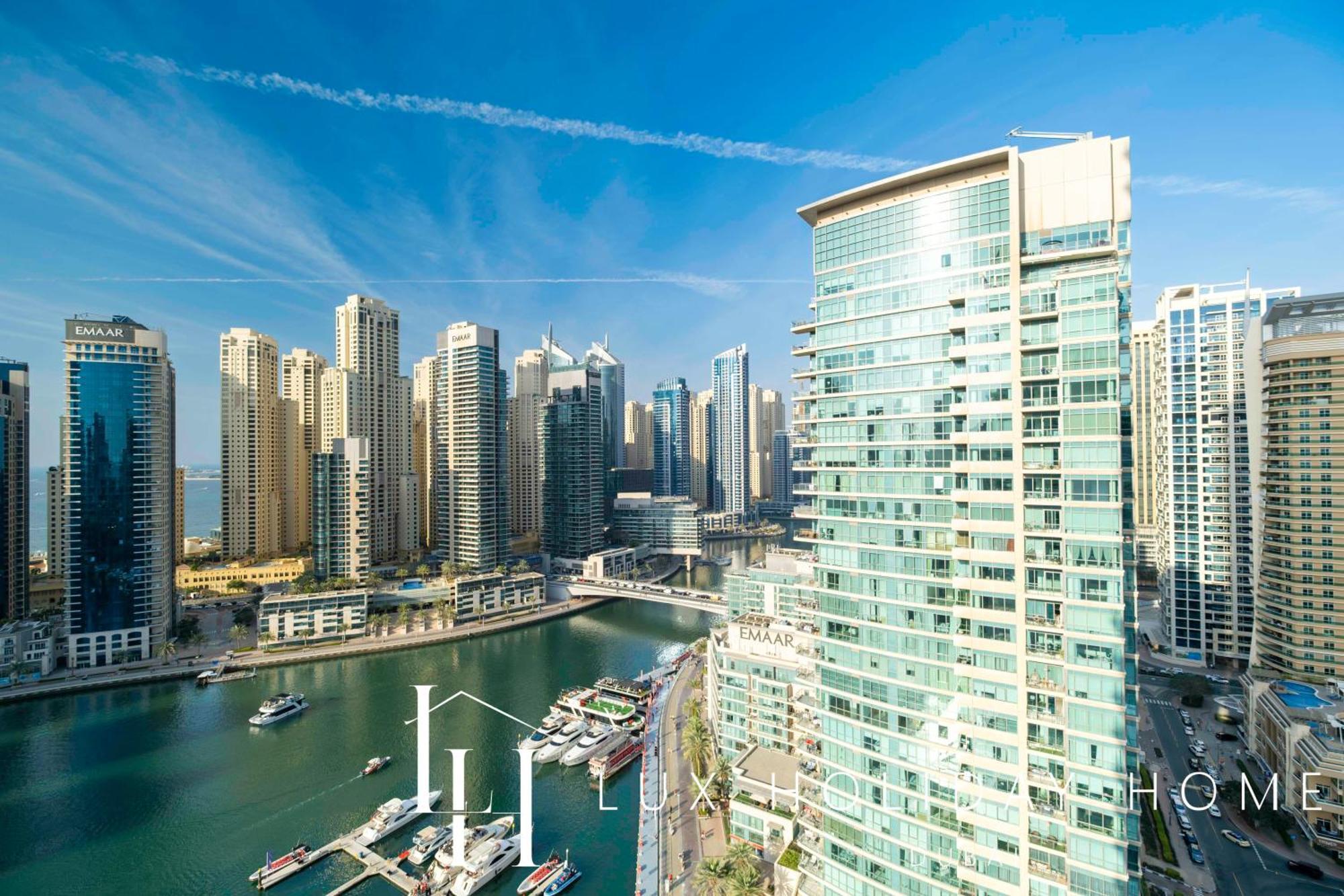 Lux The Vida Marina 3 Apartment *