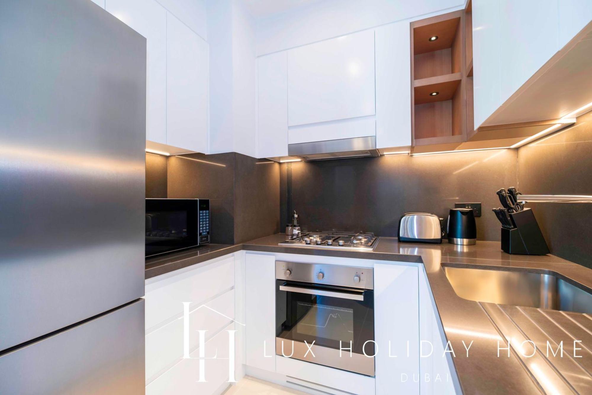 Lux The Vida Marina 3 Apartment Dubai