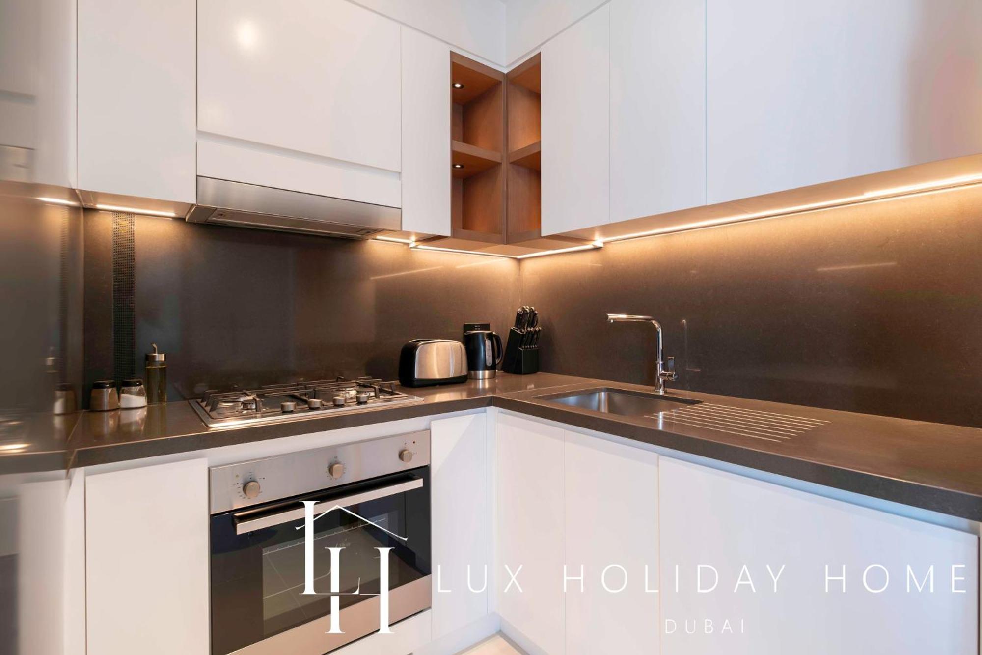 Lux The Vida Marina 3 Apartment